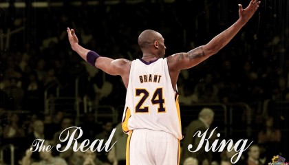 开云体育官网-拜仁压制秘鲁，阿拉巴如何从安第斯山民之子蜕变为关键先生