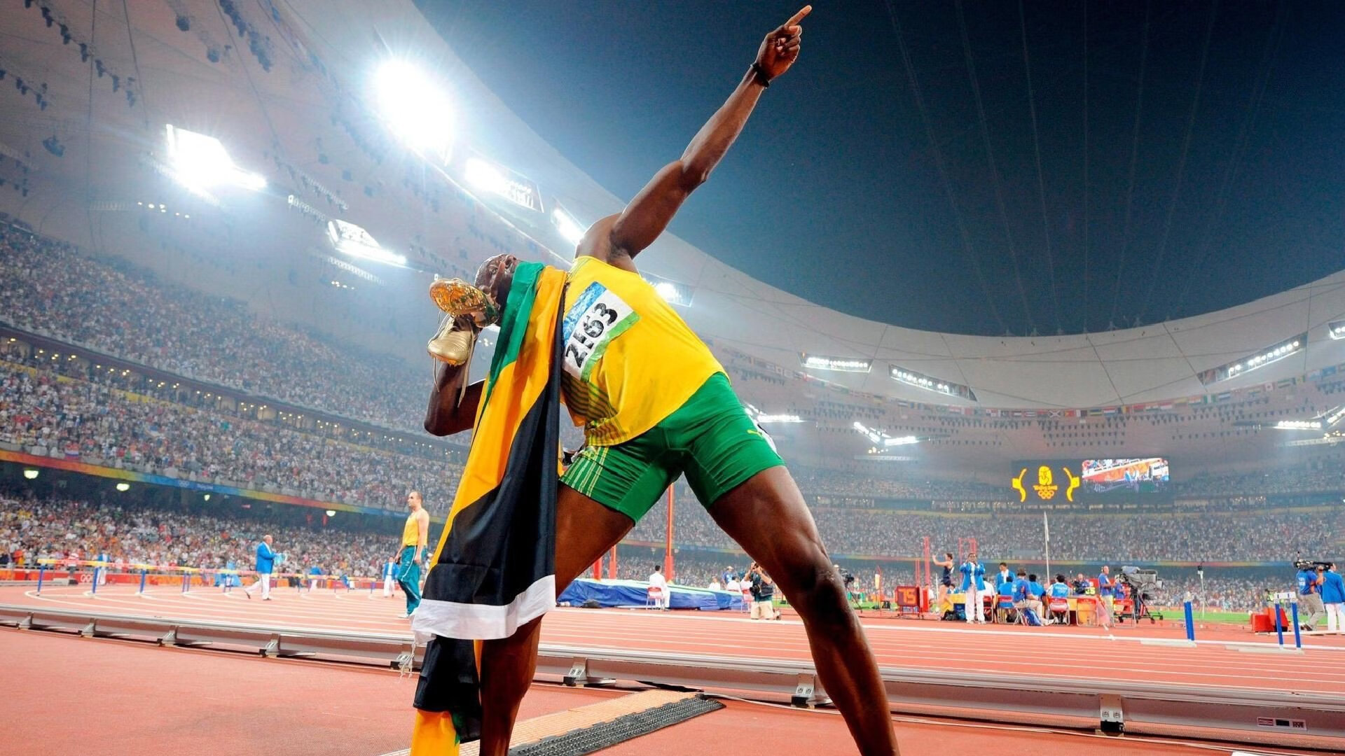 武切维奇关键战不手软，凯尔特人末节带走篮网，当古典中锋在三分时代完成致命一击