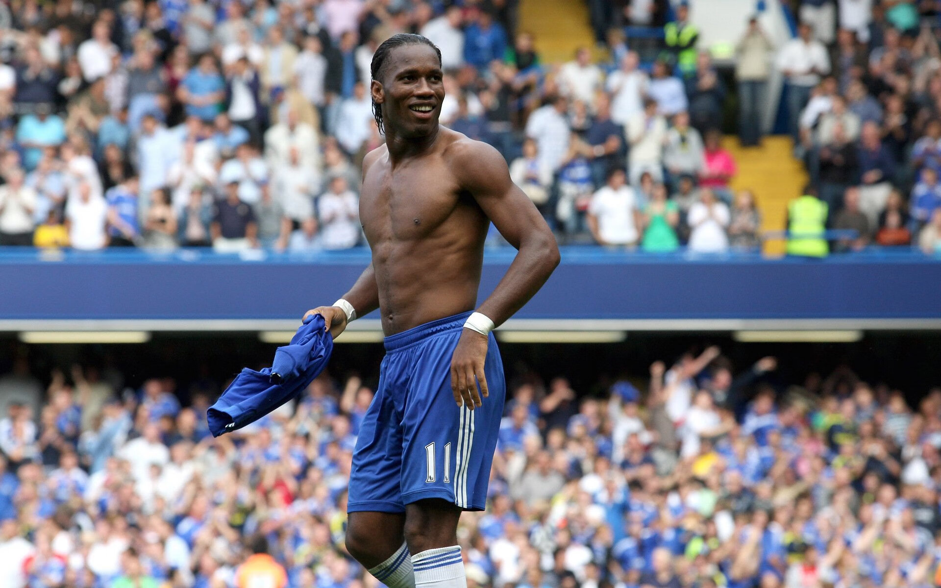 孙兴慜爆发，当亚洲之光射穿欧洲足球的傲慢