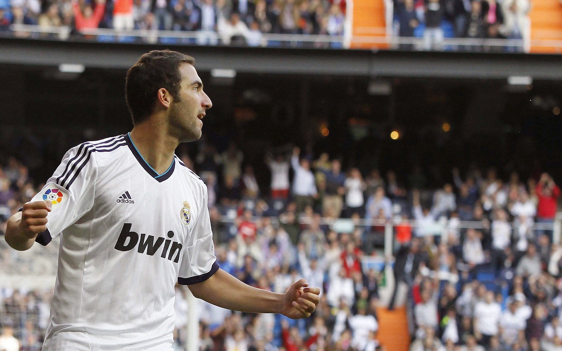 巴黎巅峰对决胜出拜仁，门迪状态火热改写门将定义